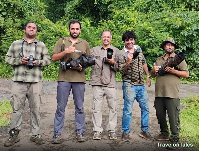 The birding team at Sindhudurg with cameras and telephoto lenses